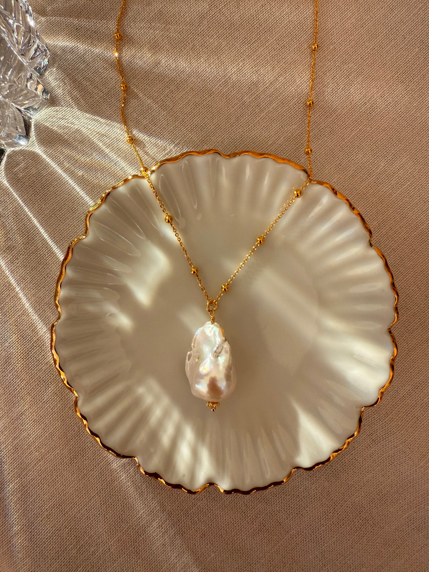 Elodie pearl necklace