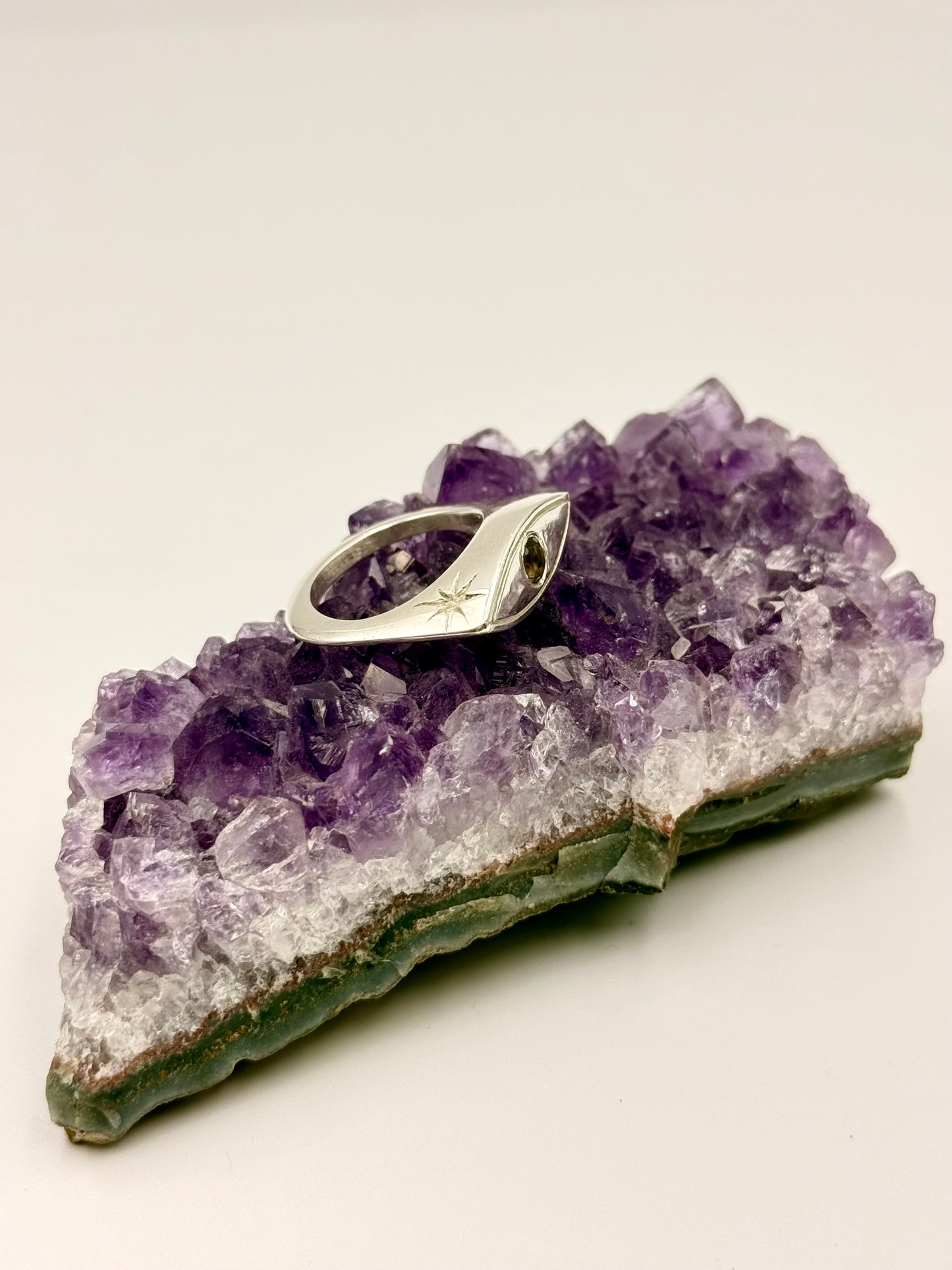Serendipity ring
